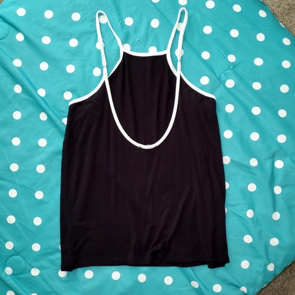 CR Halter Tank - Picture 2 of 3